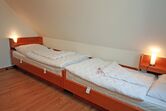 2. Schlafzimmer mit Einzelbetten im 3.OG